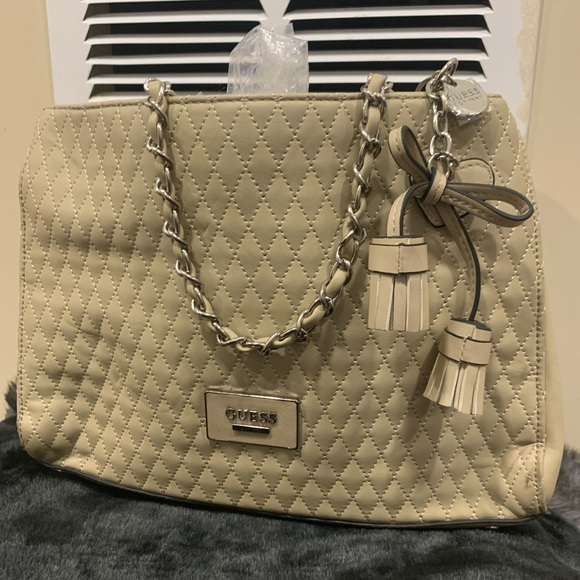 Authentic guess women handbag euc - Picture 1 of 5